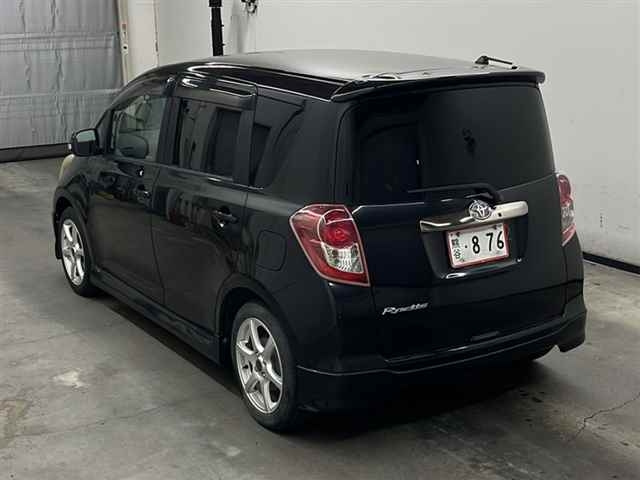 TOYOTA RACTIS 2010