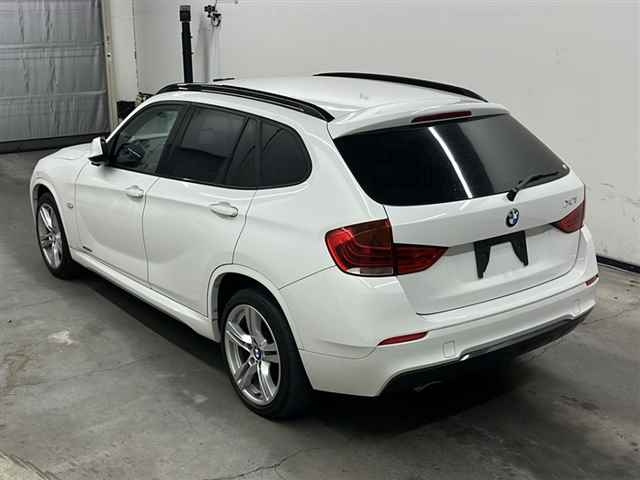BMW X1 2011