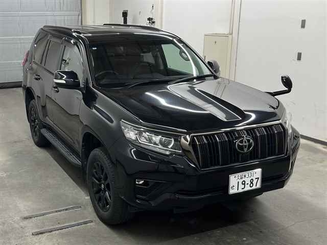 TOYOTA LAND CRUISER PRADO 2021