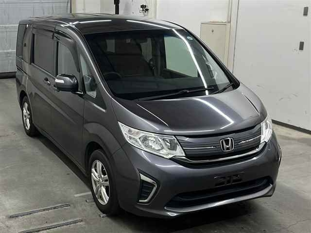 HONDA STEP WAGON 2018