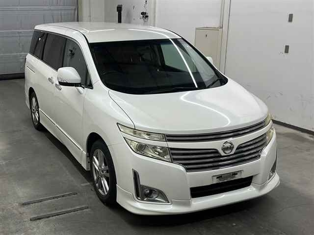 NISSAN ELGRAND 2010