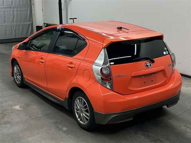 TOYOTA AQUA 2014