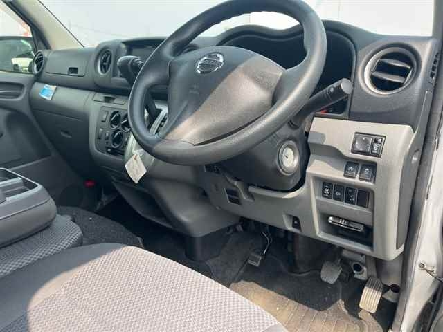 NISSAN CARAVAN VAN 2019