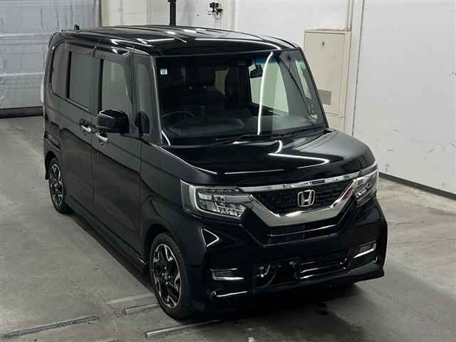 HONDA N BOX 2017