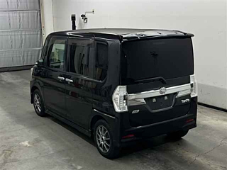 DAIHATSU TANTO 2014