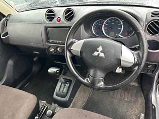 MITSUBISHI PAJERO MINI 2010