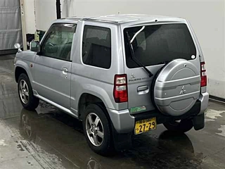 MITSUBISHI PAJERO MINI 2010