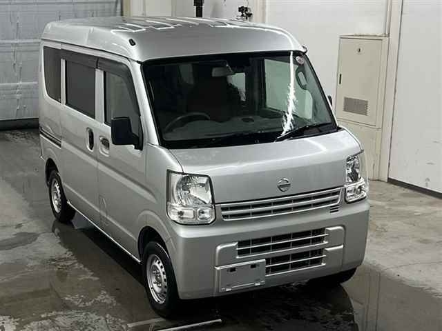 NISSAN CLIPPER VAN 2015