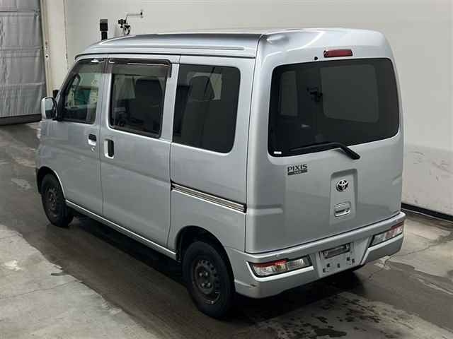 TOYOTA PIXIS VAN 2018