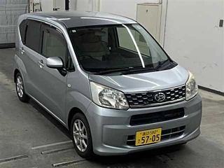 DAIHATSU MOVE 2015