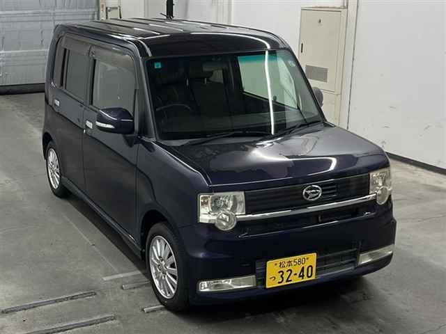 DAIHATSU MOVE CONTE 2011