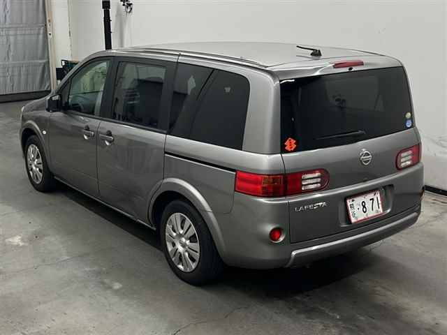 NISSAN LAFESTA 2011