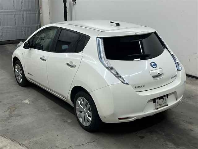 NISSAN LEAF 2012