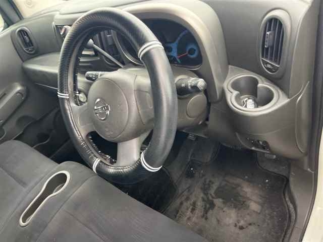 NISSAN CUBE 2010