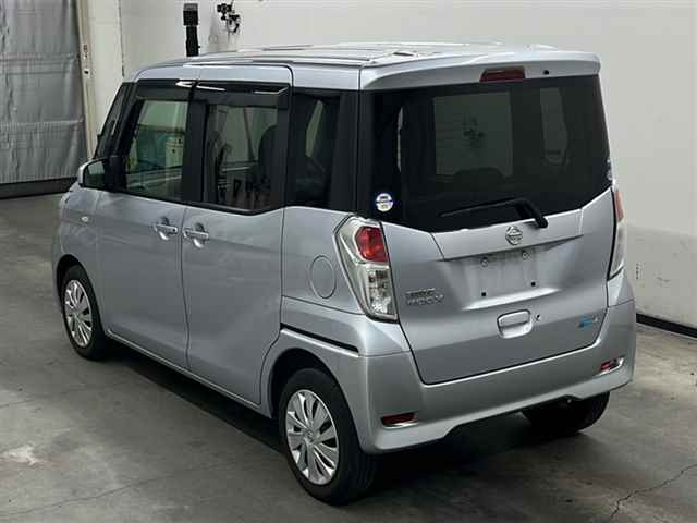 NISSAN DAYZ ROOX 2014