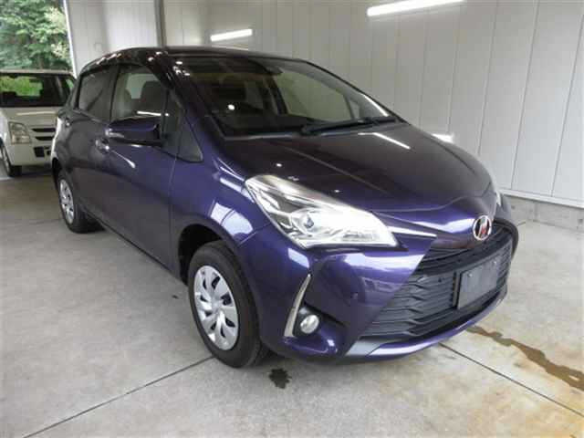 TOYOTA VITZ 2019