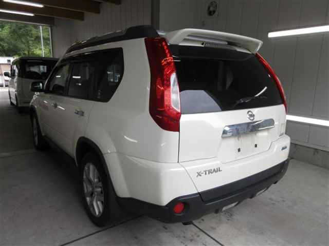 NISSAN X-TRAIL 2012