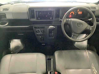 DAIHATSU HIJET VAN 2018
