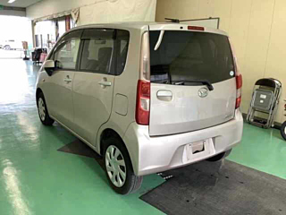 DAIHATSU MOVE 2011