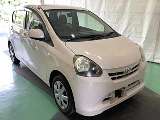 DAIHATSU MIRA E S 2012