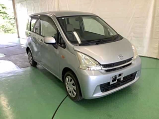 DAIHATSU MOVE 2011