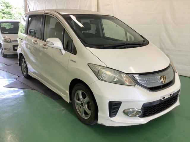 HONDA FREED 2012