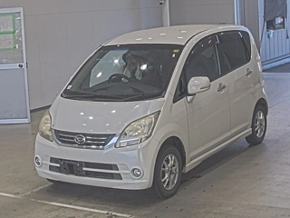 DAIHATSU MOVE 2011
