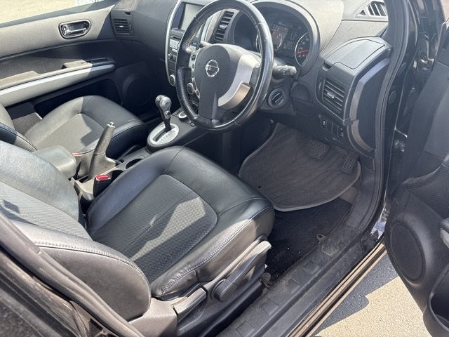 NISSAN X-TRAIL 2011