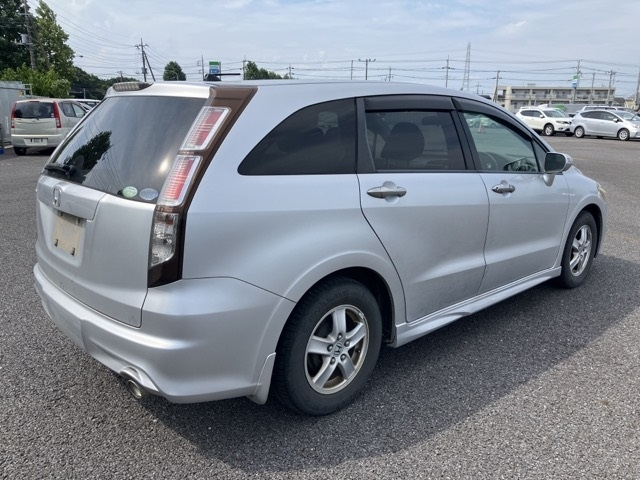 HONDA STREAM 2010