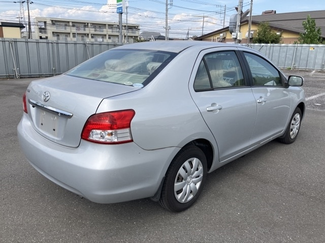 TOYOTA BELTA 2009