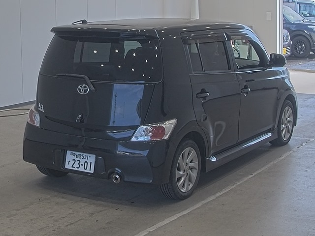 TOYOTA BB 2009