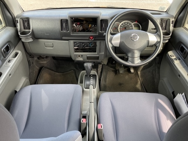 NISSAN CLIPPER VAN 2013