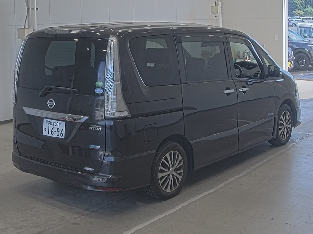NISSAN SERENA 2015