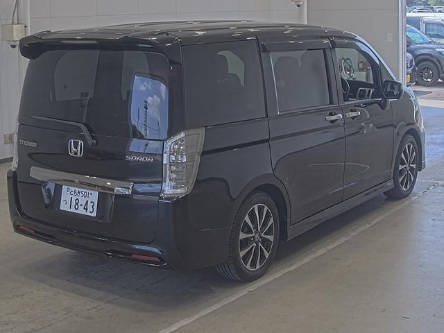 HONDA STEP WAGON 2013