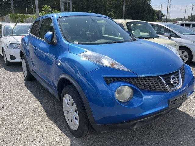 NISSAN JUKE 2011