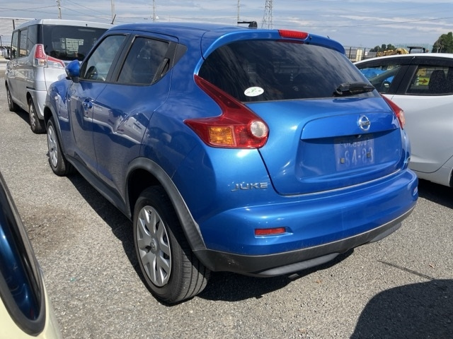 NISSAN JUKE 2011