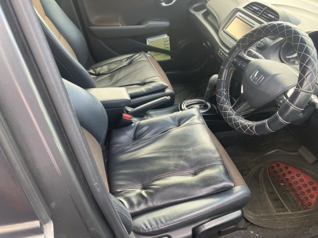 HONDA FIT SHUTTLE 2013