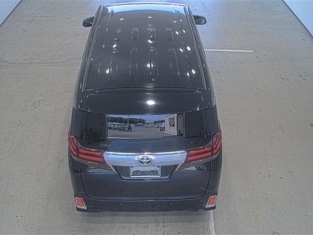 TOYOTA ALPHARD 2016