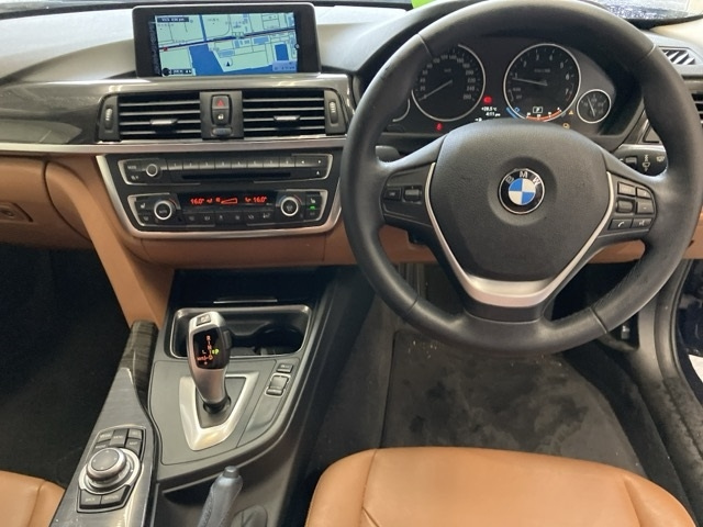 BMW 3 SERIES 2013