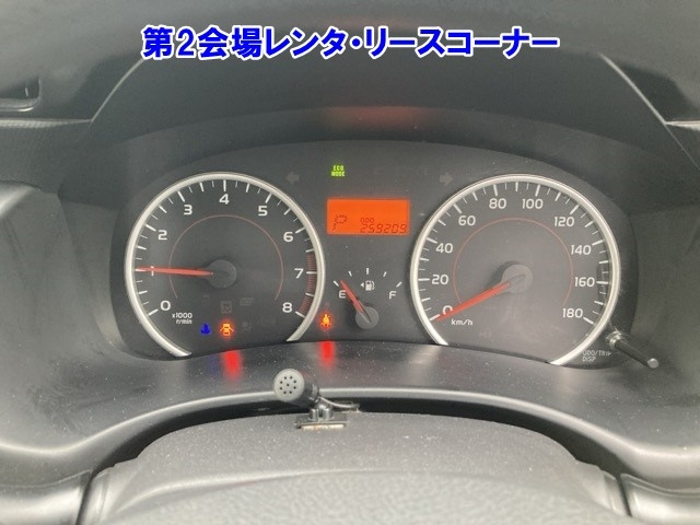 TOYOTA WISH 2013