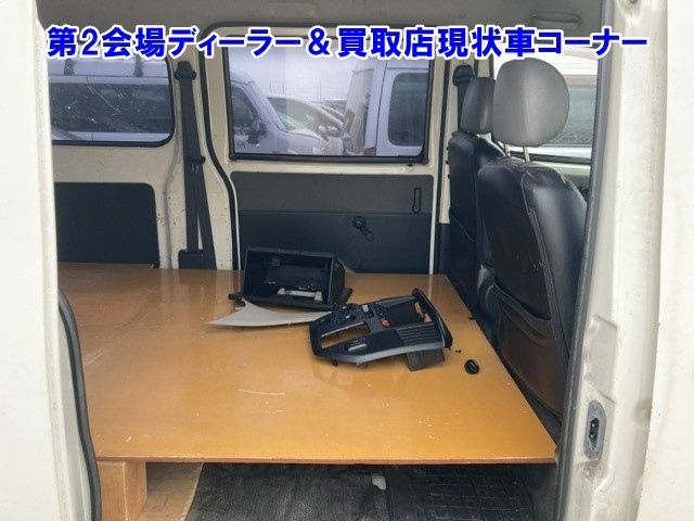 TOYOTA TOWN ACE VAN 2011