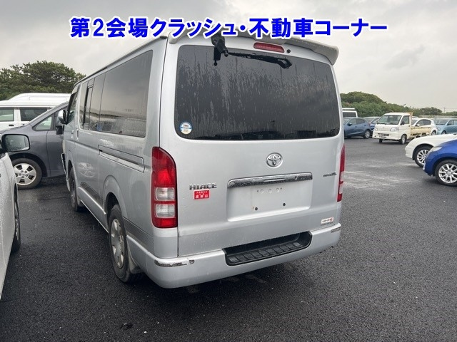 TOYOTA HIACE VAN 2008