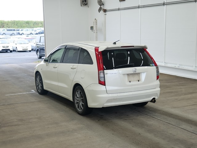 HONDA STREAM 2008