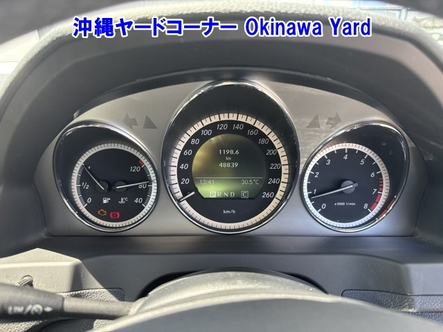 MERCEDES BENZ C CLASS 2010