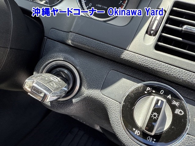 MERCEDES BENZ C CLASS 2010