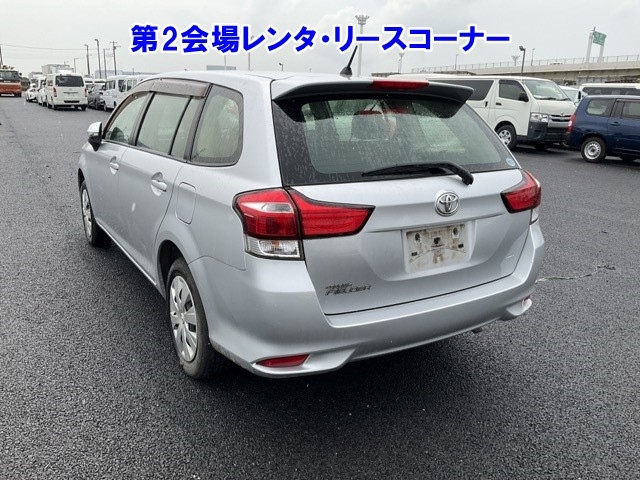 TOYOTA COROLLA FIELDER 2016