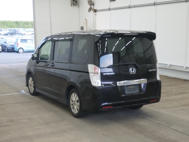 HONDA STEP WAGON 2009