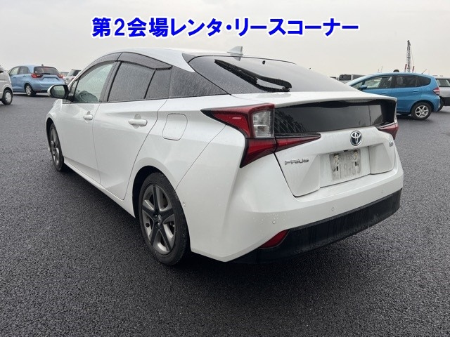 TOYOTA PRIUS 2020