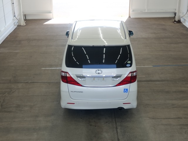 TOYOTA ALPHARD 2009