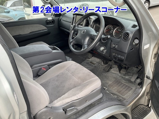 NISSAN CARAVAN 2012